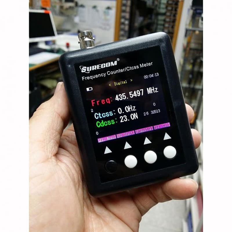 SURECOM SF-401 Plus miernik częstotliwości 27MHz - 3GHz licznik częstotliwości z TCXO skan CTCSS/DCS obsługa DMR 