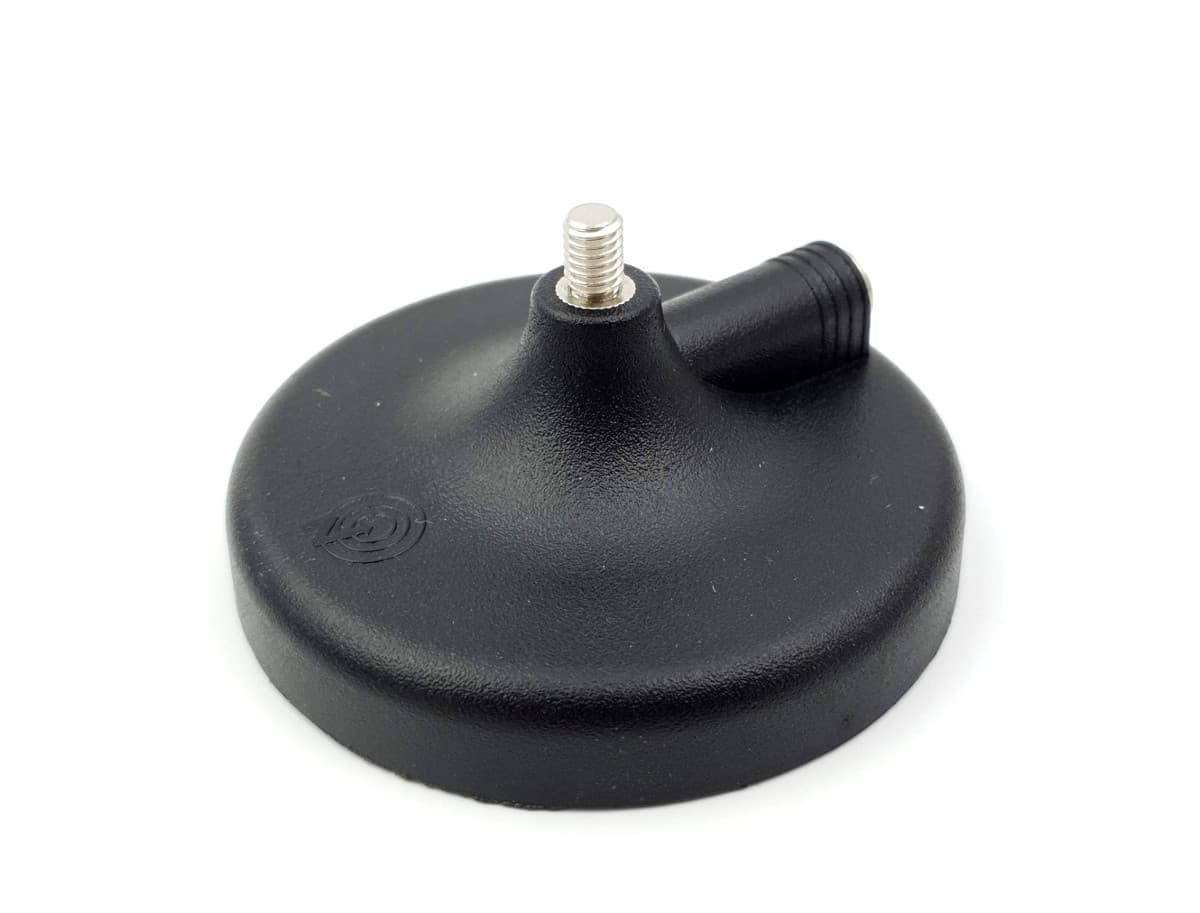 Śruba do anteny Pirat - łącząca promiennik z podstawą (adapter M5/M6)