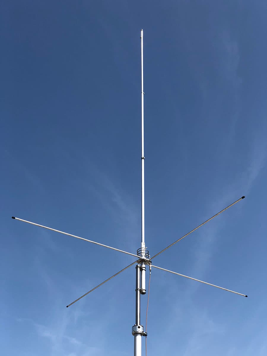 GRAZIOLI FE6V antena bazowa 5/8 fali na pasmo 6m (50-54MHz) długość 417cm z przeciwwagami 1/4 fali