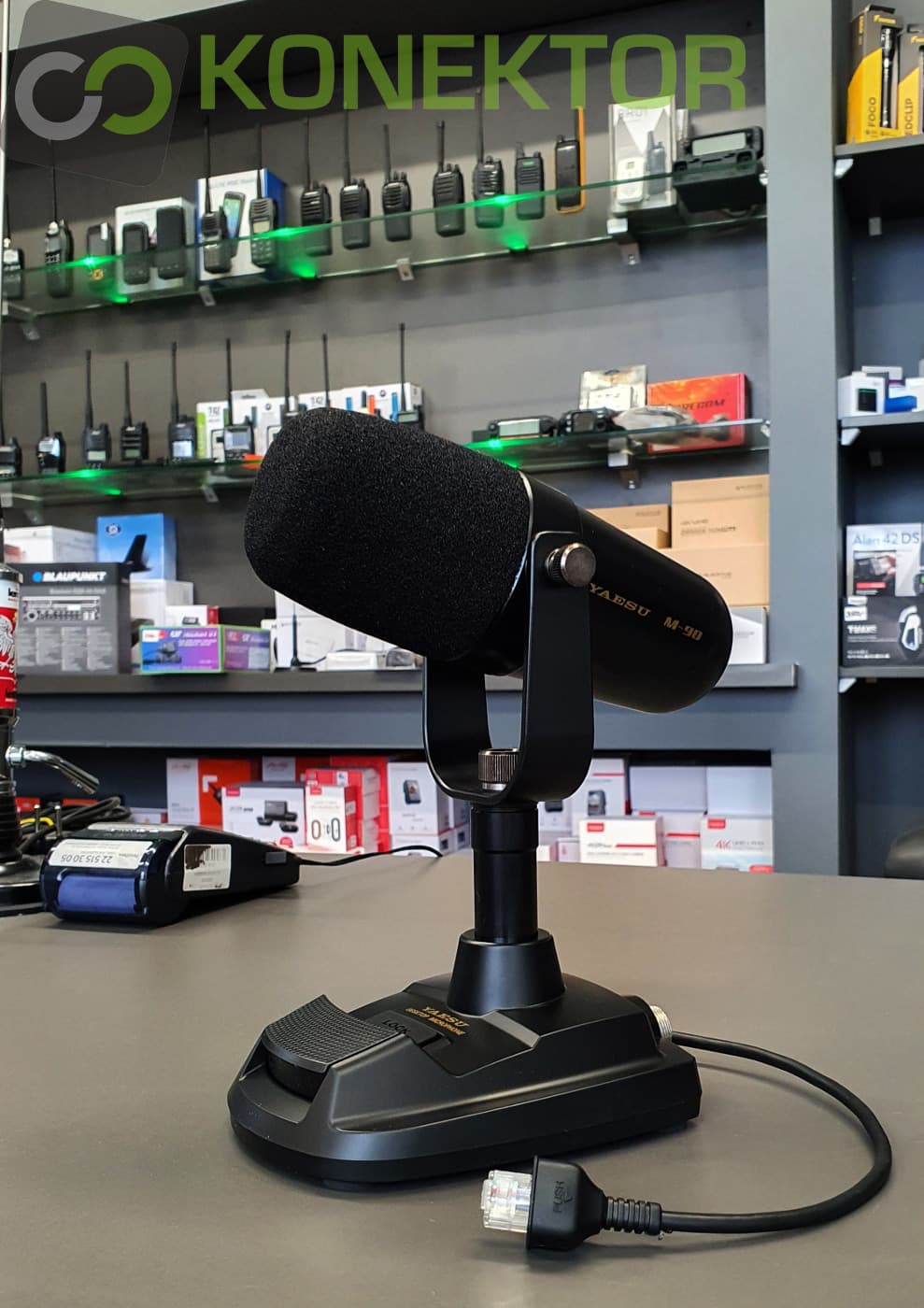 Yaesu M-90 D mikrofon stołowy np. do FT891, FT991A, FT818, FTDX10, FTDX101 itp.