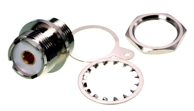 Gniazdo UHF do obudowy okrągłe PTFE/Gold KONEKTOR PRO (do wtyków UC-1 PL-259) SO-239
