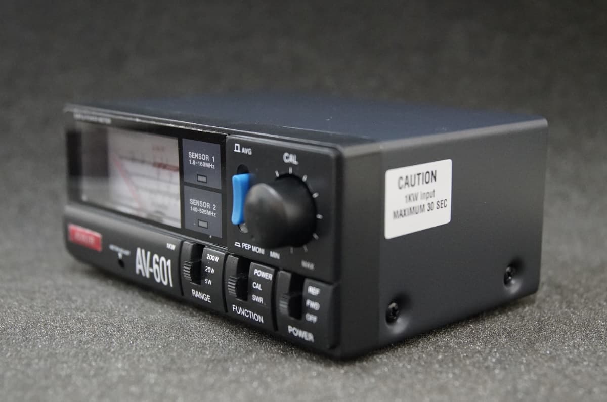 AVAIR AV-601 REFLEKTOMETR HF VHF UHF 1.8-525MHz - pomiar SWR/PWR 1000W