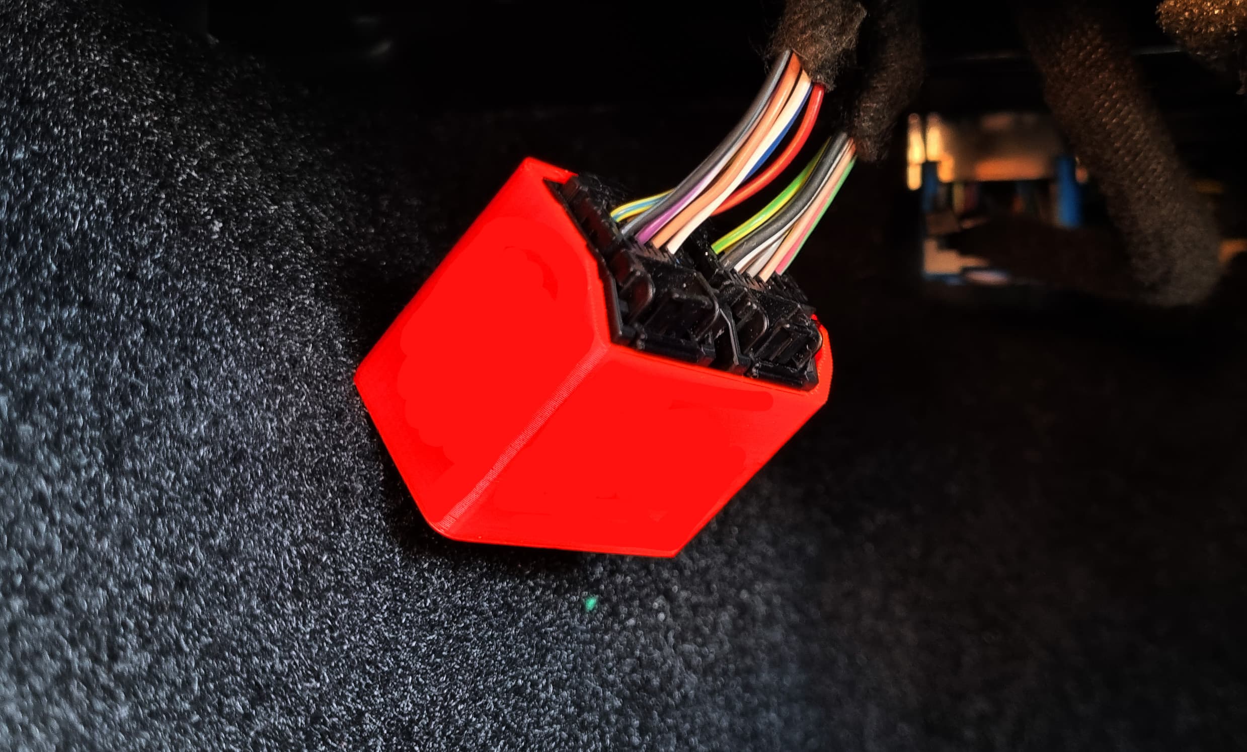 SDPROG Adapter SDA2 OBD-2 przejściówka 12+8 by-pass SGM do aut FCA Chrysler, Jeep, Dodge od rocznika 2017