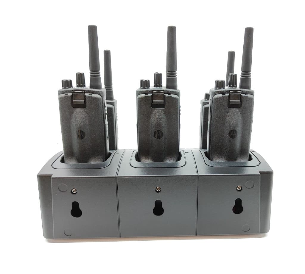Jetfon Multi M-420 ładowarka 6-stanowiskowa do radiostacji Motorola XT-420, XT-460, XT-220 i XT-225