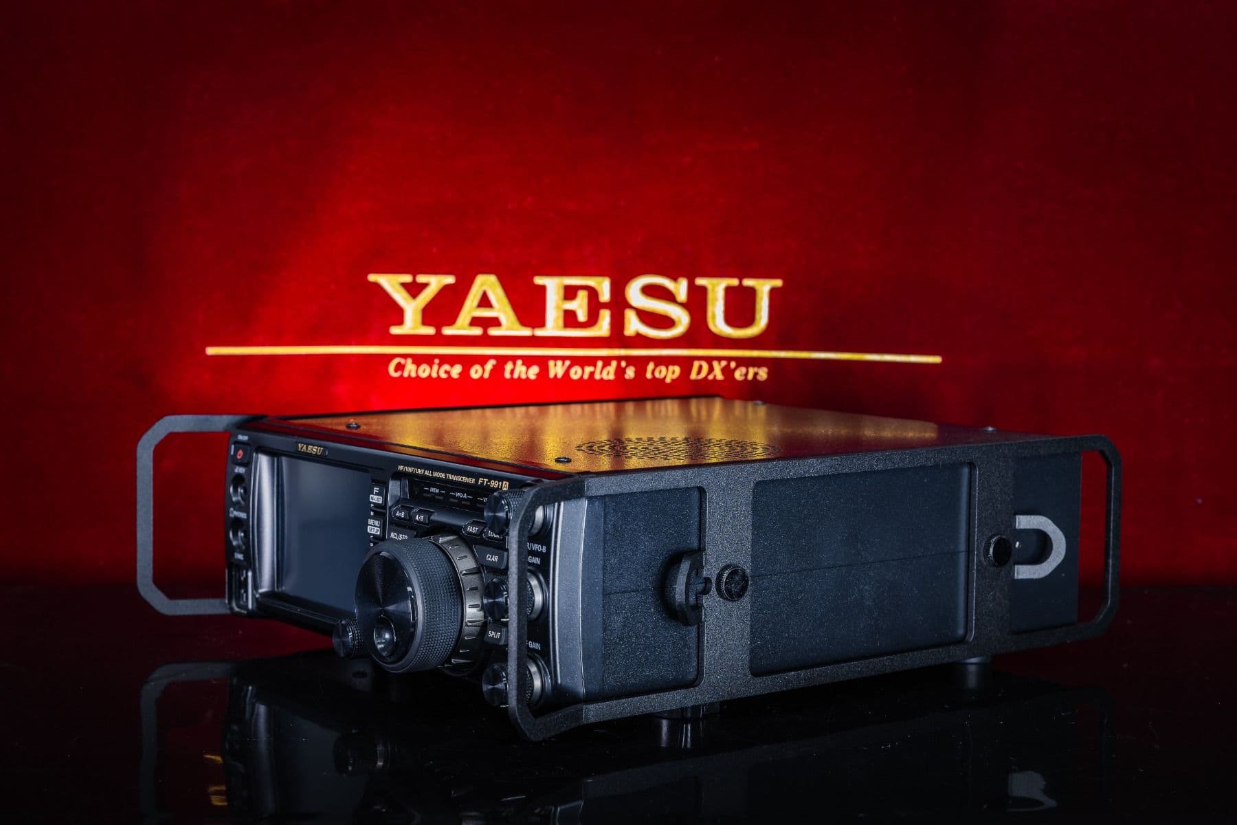 Dedykowane osłony boczne do radiostacji Yaesu FT-991 / Yaesu FT-991A - uchwyty aluminiowe