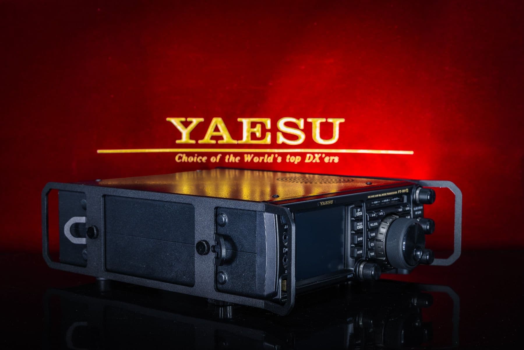 Dedykowane osłony boczne do radiostacji Yaesu FT-991 / Yaesu FT-991A - uchwyty aluminiowe