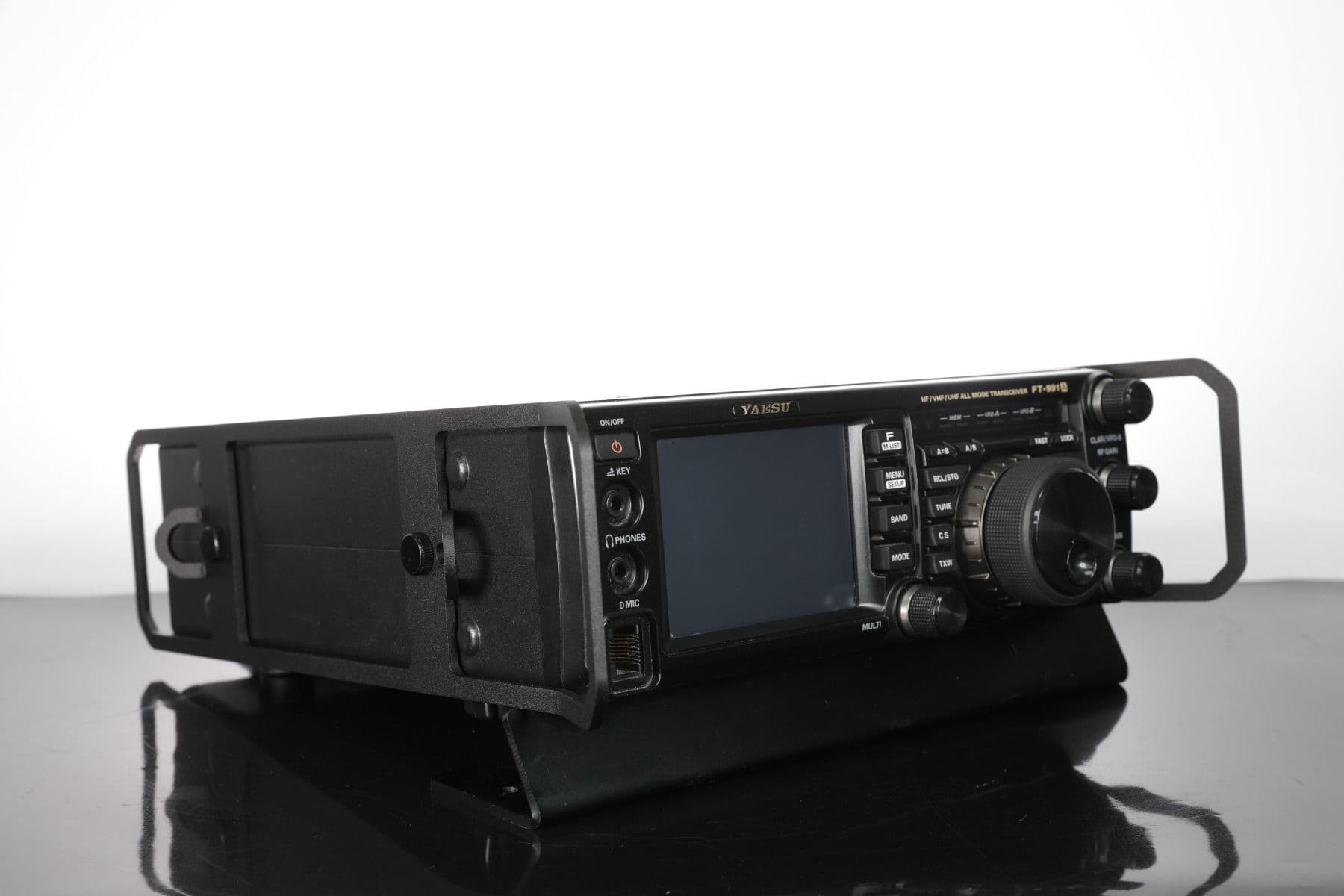 Dedykowane osłony boczne do radiostacji Yaesu FT-991 / Yaesu FT-991A - uchwyty aluminiowe