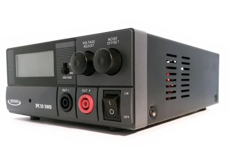 Jetfon PC-30 SWD kompaktowy zasilacz impulsowy 30A cyfrowe wskaźniki, regulacja napięcia 9-15V