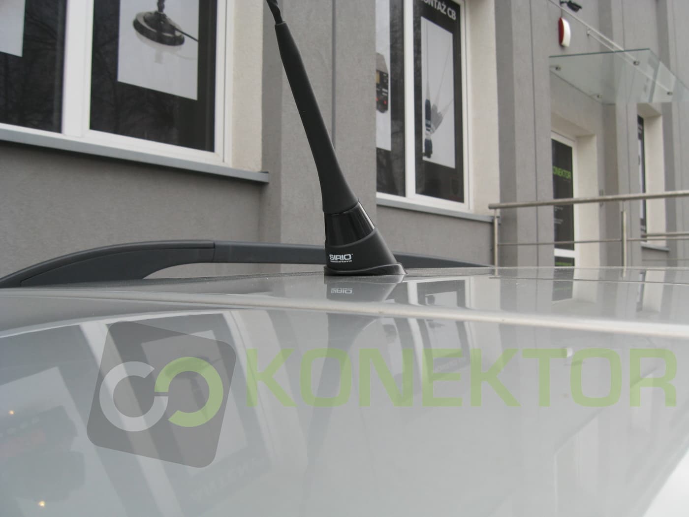 SIRIO TRIFLEX antena 3-zakresowa CB, FM, GSM - dyskretny wygląd jak antena FM!