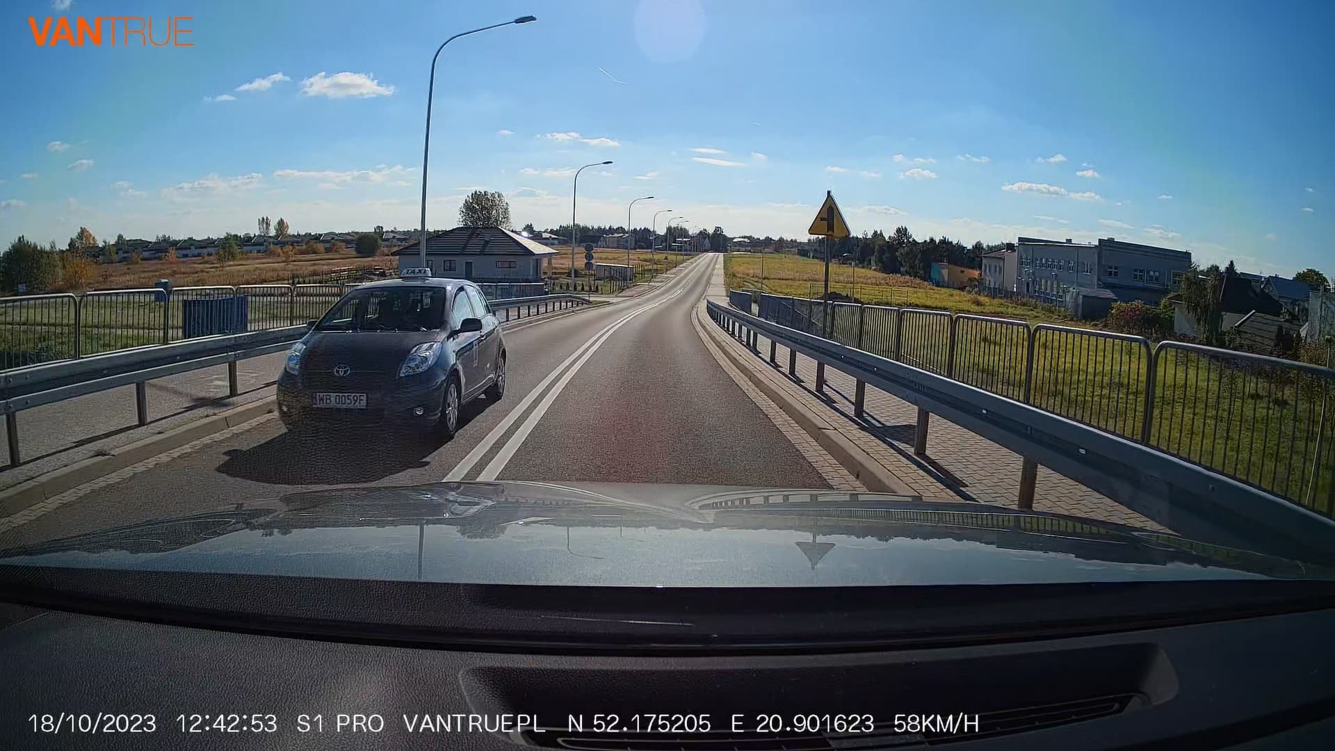 VANTRUE S1 PRO 2CH wideorejestrator samochodowy (1944P+1080P 30FPS) - kamera samochodowa przód + tył Vantrue Sonnet 1 Pro