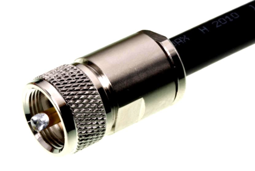Profesjonalny montaż wtyku UC-1 / PL-259 na kabel (konfekcjonowanie) - typ skręcany/zaciskany
