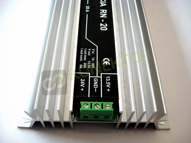 TECHNO-TRONIK RN-20 REDUKTOR NAPIĘCIA 24V/12V 20A przetwornica napięcia np. do CB radio, NAVI, radio samochodowe