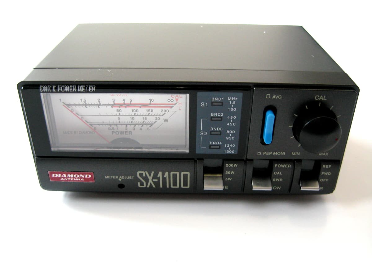 Diamond SX-1100 reflektometr 1.8-1300 MHz - pomiar SWR, mocy AVG/PEP do 200W