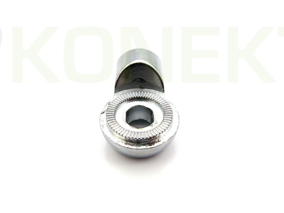 Adapter przejściówka gniazdo M6 / oczko DV wersja krótka do VOLVO, SCANIA, MAN, Mercedes Actros, podstawa Pirat