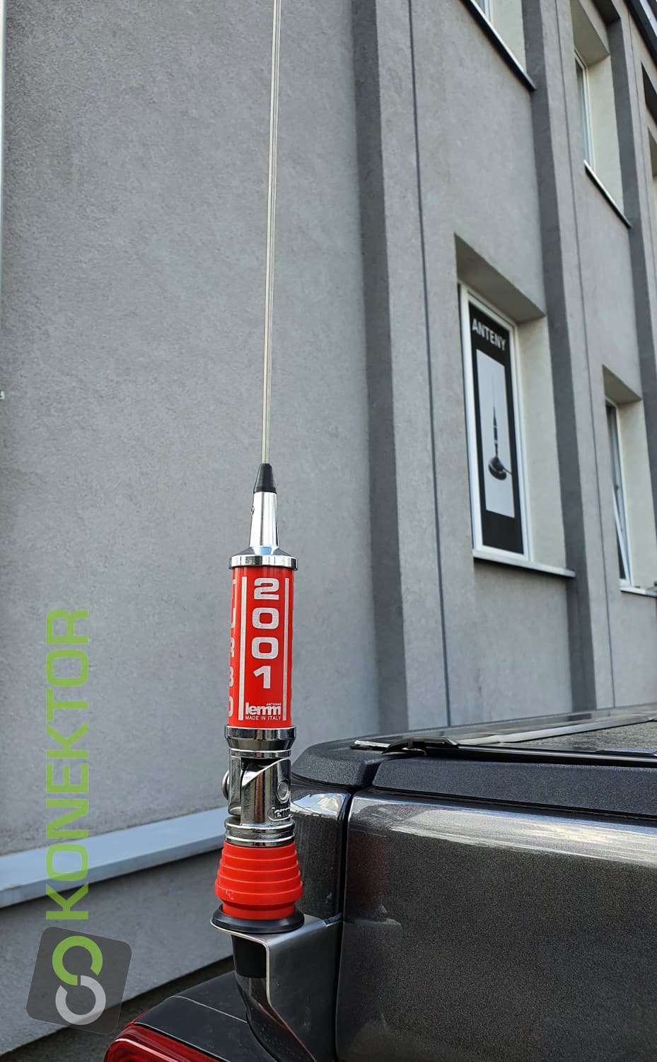 Uchwyt nierdzewny do anteny CB KF VHF UHF do pickup, terenowych np. Toyota Land Cruiser 120 / 150, Lexus GX 460 470, Jeep Gladiator