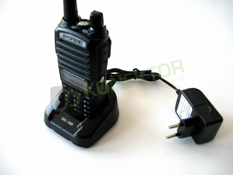 Kompletna ładowarka biurkowa + sieciowa do Baofeng UV-82