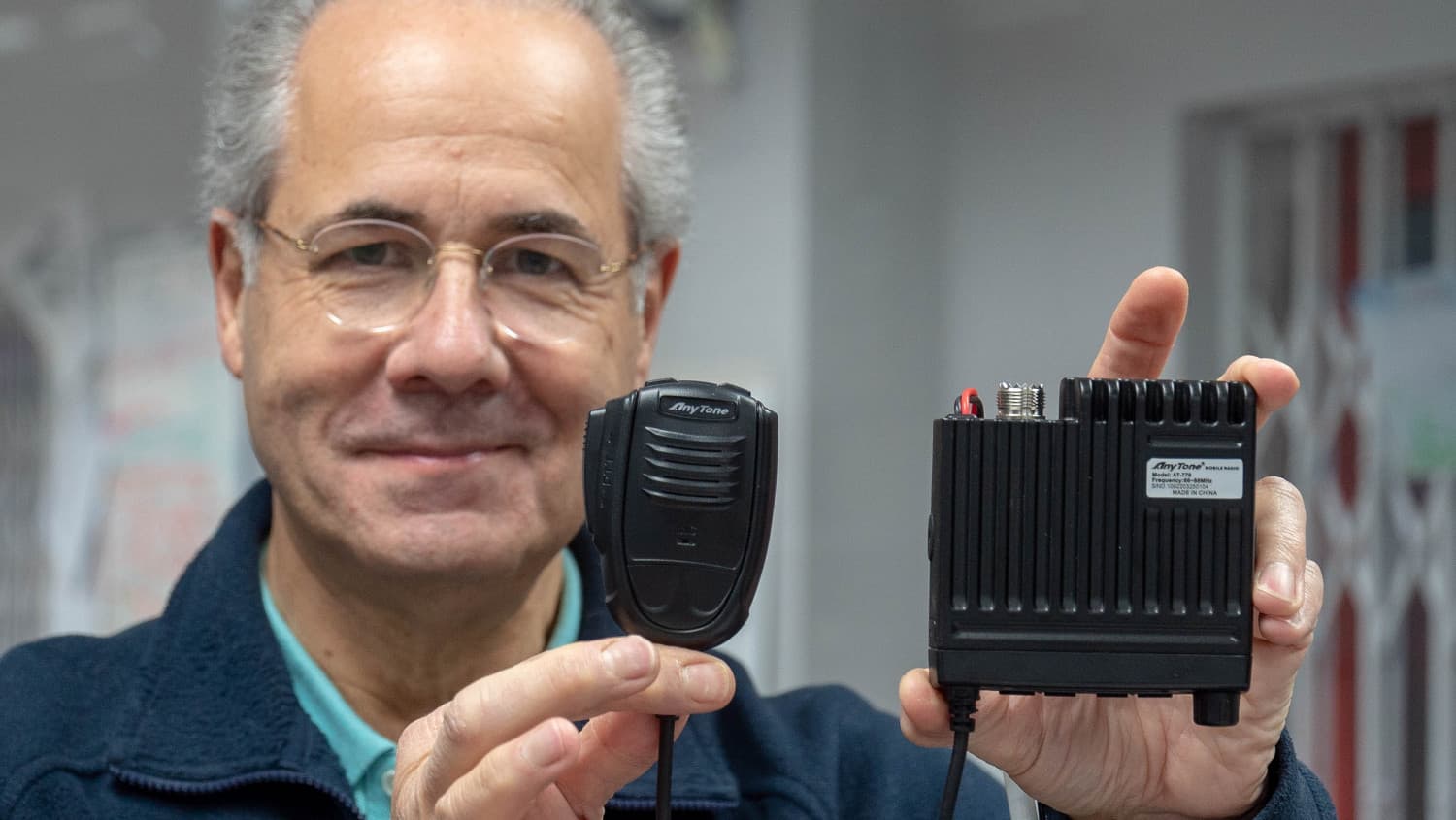 AnyTone AT-779 ultrakompaktowy radiotelefon 15W VHF / pasmo 4m 70MHz (66-88MHz)