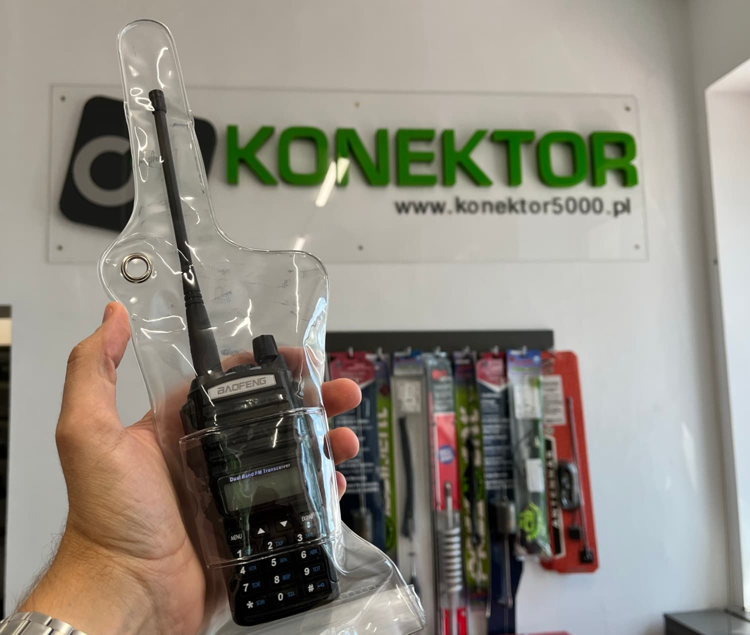 Jetfon FW00 pokrowiec wodoszczelny i pyłoszczelny do krótkofalówek, skanerów, PMR itp. przezroczysty (np. Baofeng, Zastone, Wouxun, Kenwood, Icom, Motorola, Uniden)