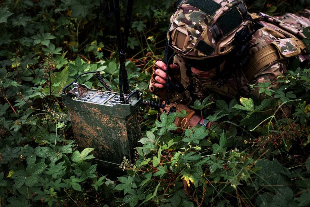 TBR -119 wielofunkcyjna radiostacja pojazdowa / plecakowa SDR - radio survivalowe
