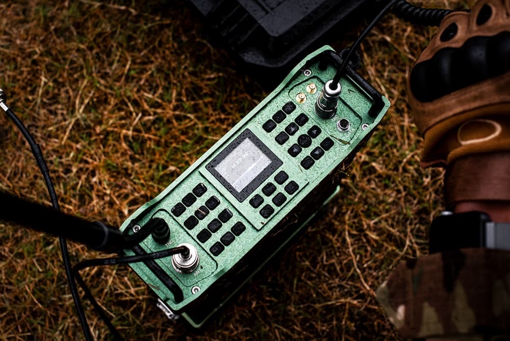 TBR -119 wielofunkcyjna radiostacja pojazdowa / plecakowa SDR - radio survivalowe