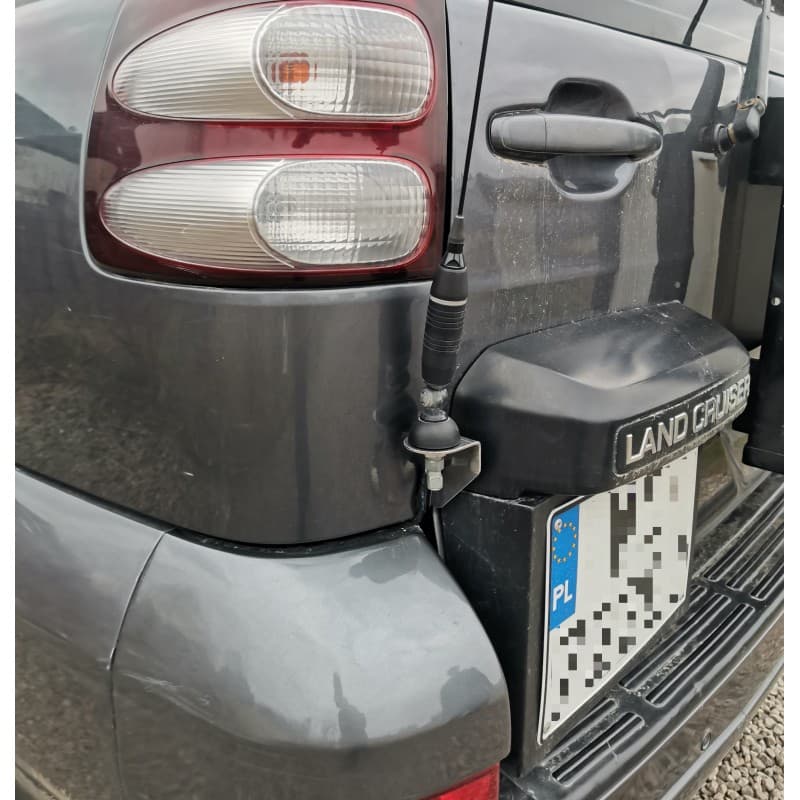 Uchwyt czarny do anteny CB do Toyota Land Cruiser 150, Lexus GX 470 (+ pickupy, offroad itp.)