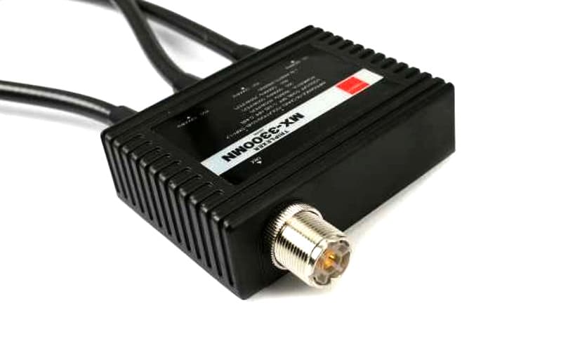 Diamond MX3300MN triplexer 1.6-160MHz/350-500MHz/850-1300MHz + okablowanie z wtykami PL-259+N (triplekser)