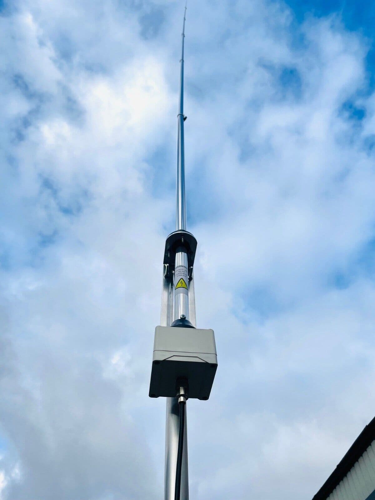 Sigma SE HF X80 XP 1KW alu antena KF wielopasmowa 3.5-52MHz długość 600cm antena bazowa pionowa