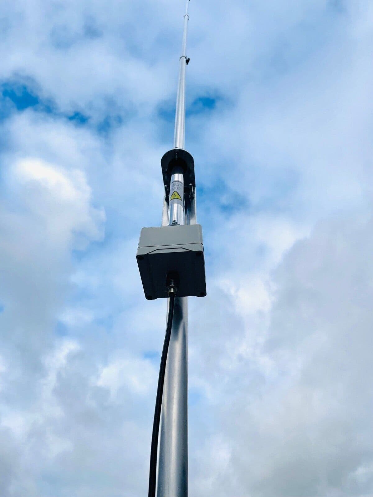 Sigma SE HF X80 XP 1KW alu antena KF wielopasmowa 3.5-52MHz długość 600cm antena bazowa pionowa