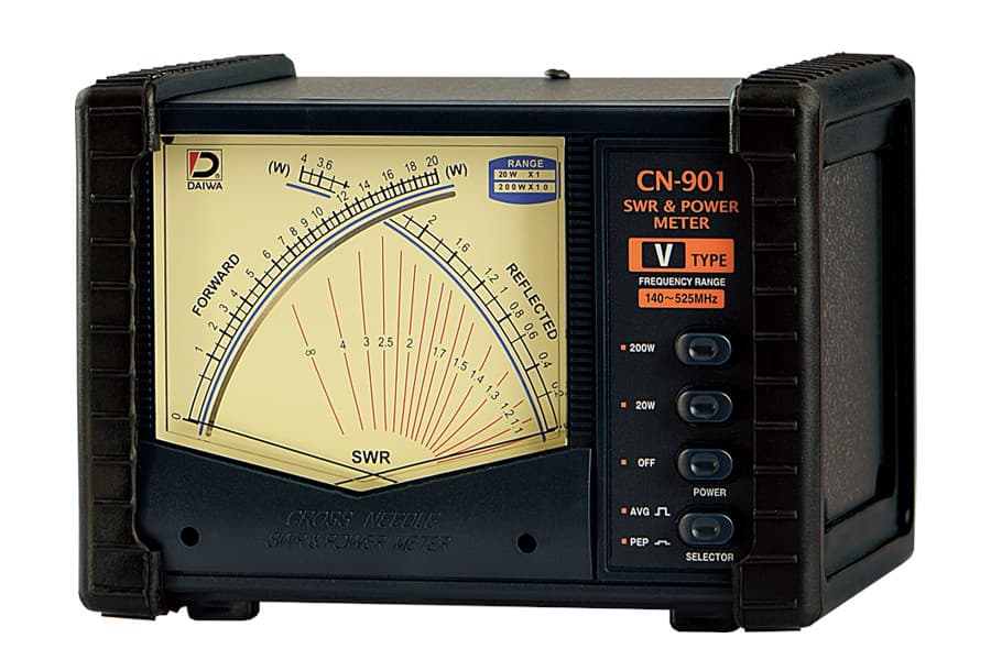 Daiwa CN-901VN profesjonalny krzyżowy miernik SWR oraz mocy 140-525MHz / 200W - reflektometr VHF/UHF, podświetlenie skali