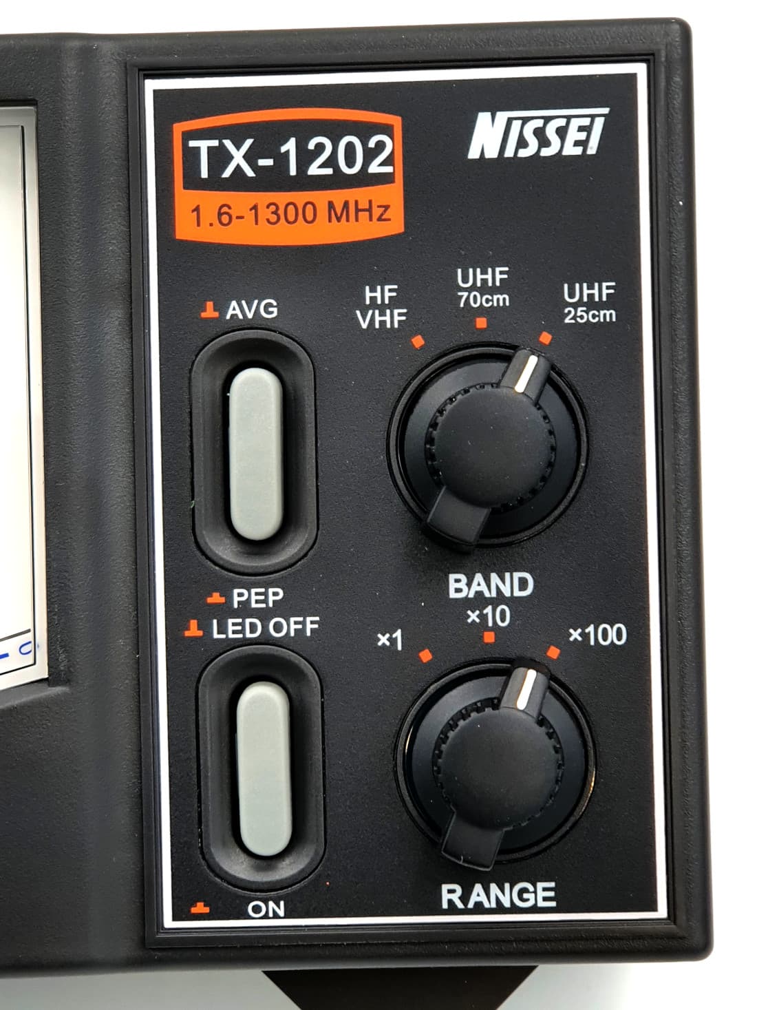 Nissei TX-1202 reflektometr krzyżowy 1.6-1300 MHz / 200 W pomiar SWR, mocy, podświetlenie skali (miernik SWR HF VHF UHF)