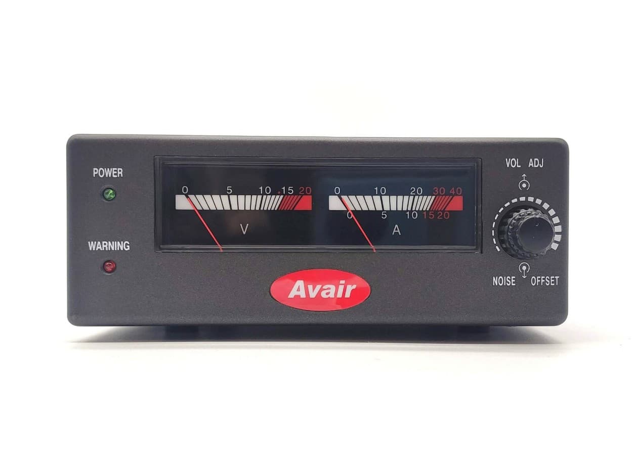 AVAIR AV-825NF radiokomunikacyjny zasilacz impulsowy 25A, regulacja napięcia 4-16V, z tłumikiem szumów, analogowe wskaźniki V/A
