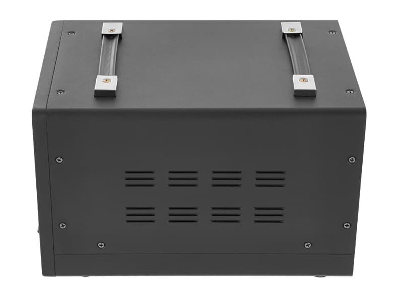 AZO AVR-3000 PRO stabilizator napięcia 3000VA / 3000W, 150÷260 V / 230 V, precyzja 3%, czysty SINUS - np. do agregatu prądotwórczego