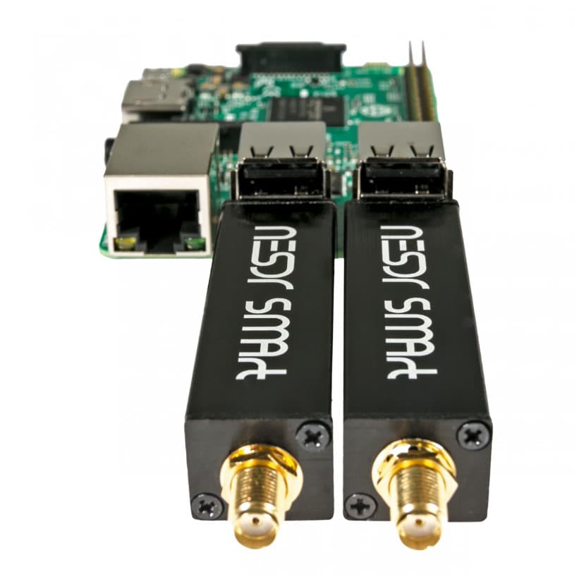 Nooelec NESDR SMArt v5 odbiornik SDR + 3 anteny HF/VHF/UHF zakres pracy 100kHz-1.75GHz RTL-SDR RTL2832U & R820T2
