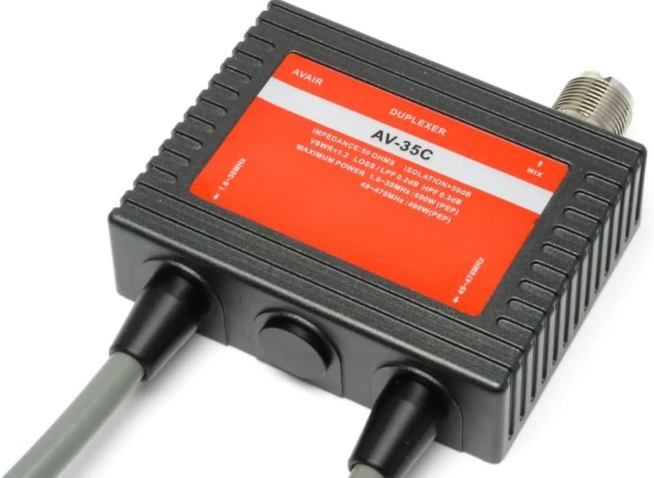Duplexer AVAIR AV-35C 1.8-30MHz/49-470MHz mikser antenowy / duplekser HF/VHF+UHF wtyki PL-259+N / gniazdo N (AV-35CNMNM)
