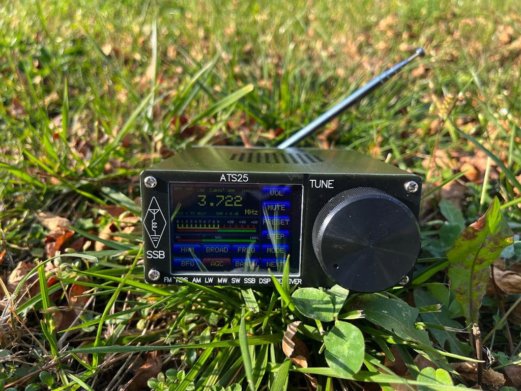 ATS-25 X2 SI4732 ultrakompaktowy przenośny odbiornik KF szerokopasmowy 150kHz-30MHz AM/FM/SSB, dotykowy wyświetlacz (najnowsza wersja X2)