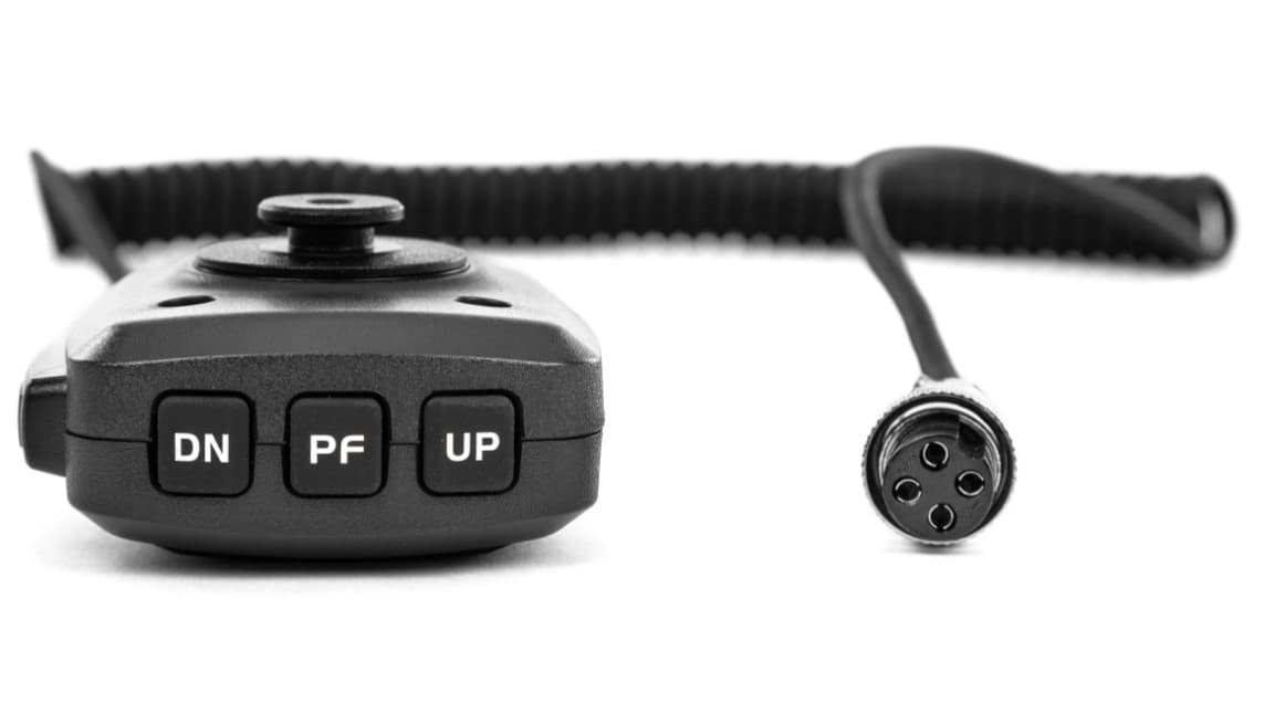 JOPIX 900 PRO solidne CB radio AM/FM, zasilanie 12/24V - do ciężarówki, busa, koparki, traktora itp.