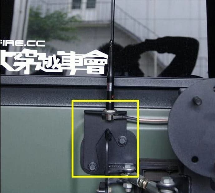Uchwyt antenowy na koło zapasowe do JEEP Wrangler JK Unlimited Rubicon Sahara 2/4 drzwi 2007-2018 - uchwyt antenowy CB VHF UHF