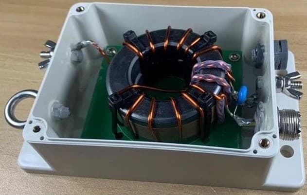 CG Antenna BL-49 balun UNUN 49:1 zakres 1.8-30MHz / 600W (PEP) transformator antenowy do anten typu END-FED