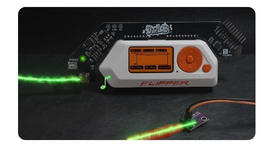 DIGILAB kieszonkowe laboratorium do Flipper Zero (do rozszerzenia funkcjonalności urządzenia)