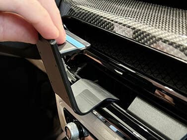 Brodit ProClip do BMW serii 3 G20, G21 2025-, serii 4 G22, G23, G26 2025-, i4 G26 2025- uchwyt samochodowy w kratkę nawiewu 856119 *SUPERJAKOŚĆ* 5 lat gwarancji