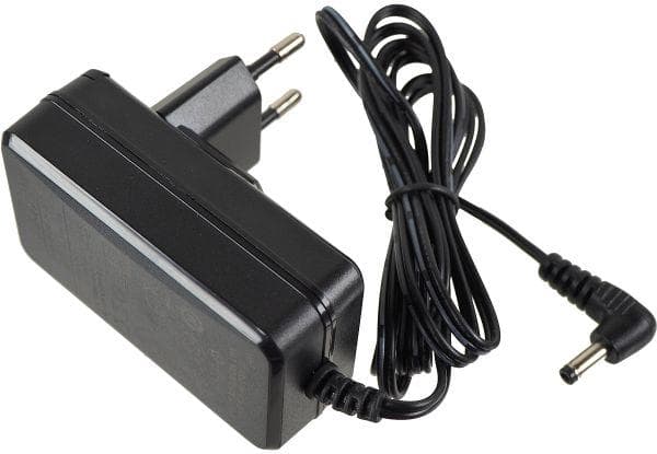 Yaesu SAD-20C zasilacz sieciowy do FT-4XE, FT-65E, FTA-250L, SBH-22 (Yaesu SAD-26C)