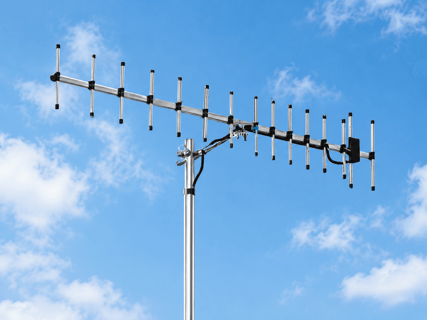 Diamond A430S15R2 antena kierunkowa UHF 430-430MHz, zysk 14.8dBi, yagi 15 EL, boom 225cm