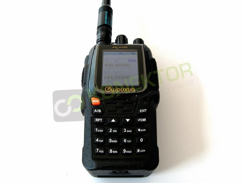 Adapter przejściówka SMA-M (męskie) / BNC żeńskie Radiora (czarny i estetyczny) - do skanerów, SDR, Wouxun KG-UV8D, Wouxun KG-UV9D, TYT, SDRPlay