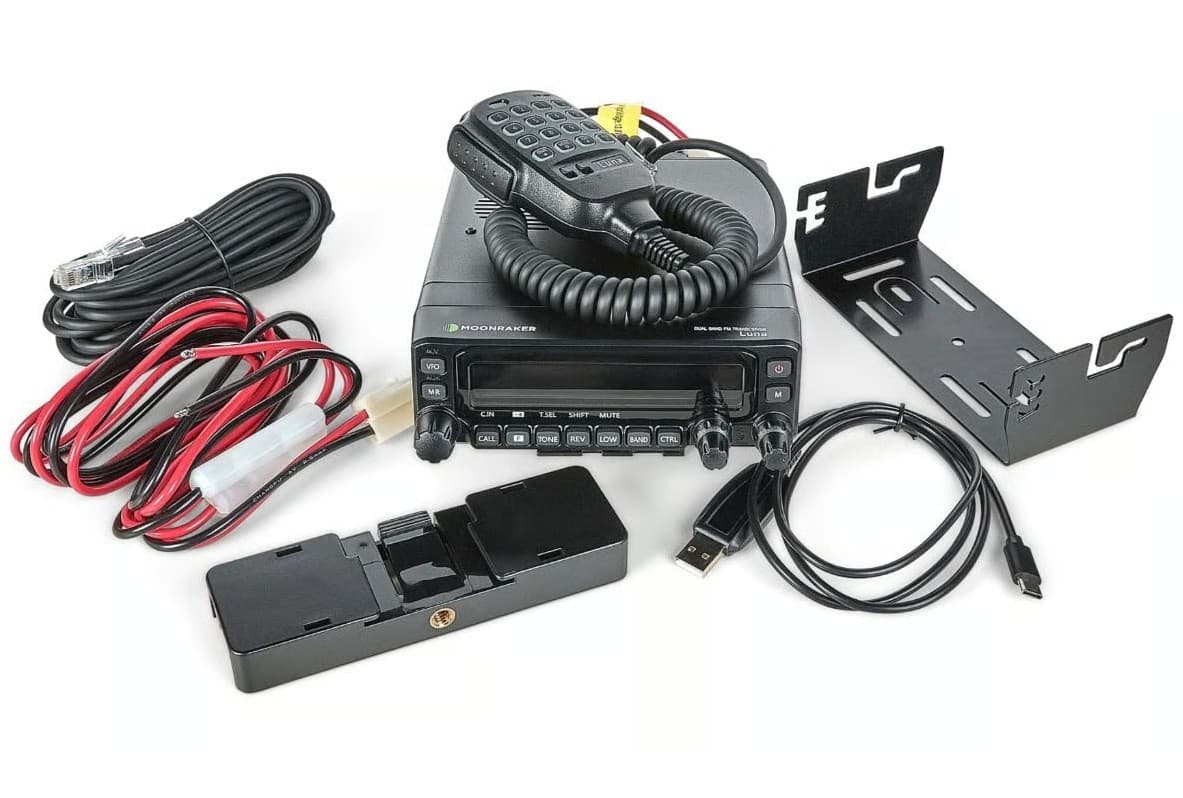 MOONRAKER LUNA radio amatorskie 2m/70cm + AIRBAND - duża moc 70W - radiotelefon przewoźny duobander VHF UHF